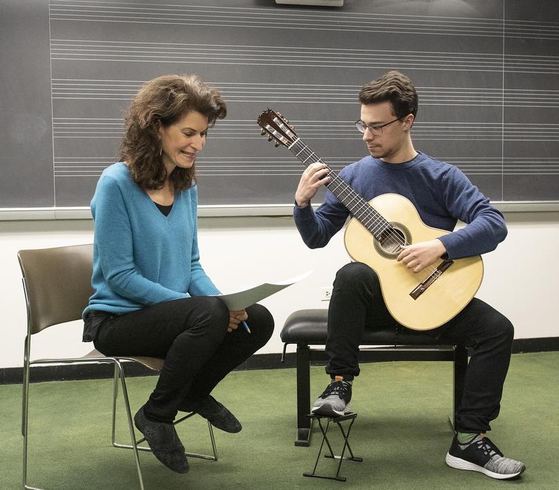 A guitar class on November 15